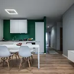 - Premium Apartmán *